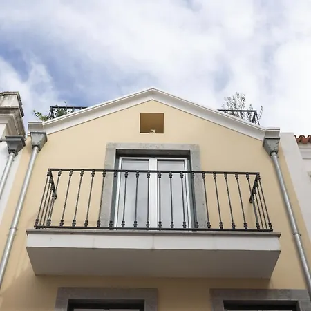 Petit Bijou By Cadenzalux