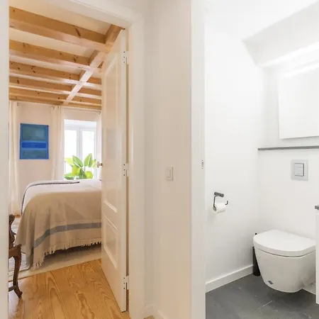 Petit Bijou By Cadenzalux *