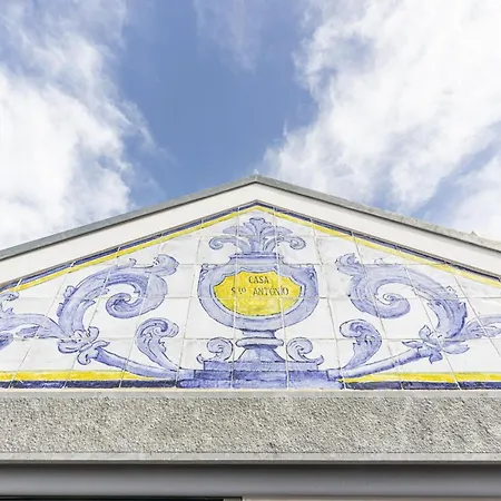 Petit Bijou By Cadenzalux