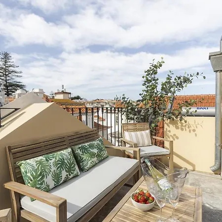 Petit Bijou By Cadenzalux